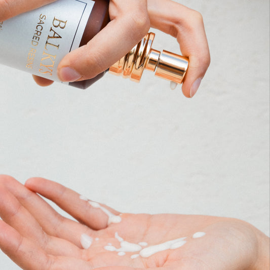 Peeling viso Sacred Resins