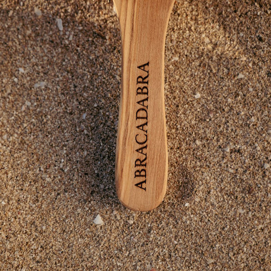 Spazzola capelli in legno d’olivo e setole naturali di cinghiale